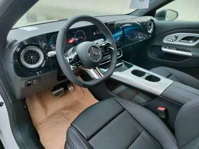 10 - Mercedes-Benz CLA Cascioli Group