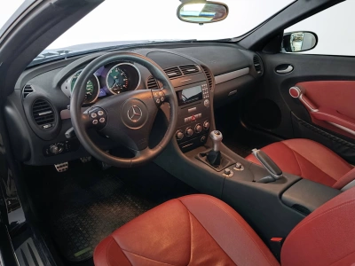 8 - Mercedes-Benz SLK Cascioli Group