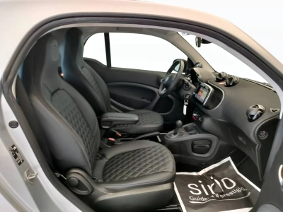 9 - smart fortwo Cascioli Group