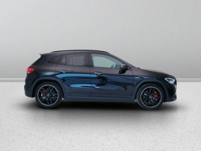 7 - Mercedes AMG GLA Cascioli Group