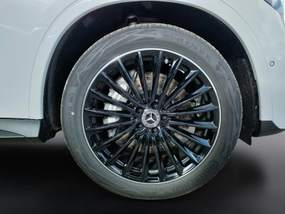 5 - Mercedes-Benz GLC Cascioli Group