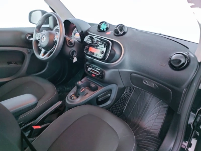 10 - smart fortwo Cascioli Group
