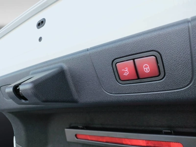 7 - Mercedes-Benz CLA Cascioli Group