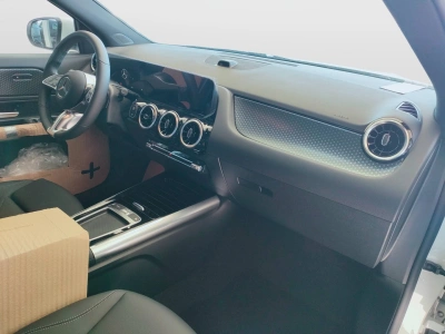 10 - Mercedes-Benz GLA Cascioli Group