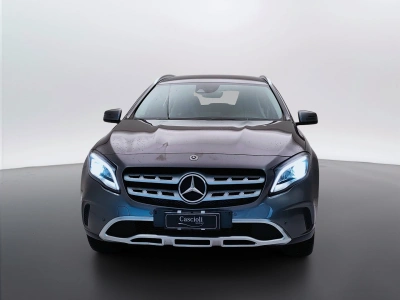 2 - Mercedes-Benz GLA Cascioli Group