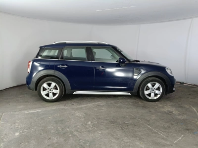 3 - MINI Countryman Cascioli Group