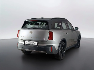 4 - MINI Countryman Cascioli Group