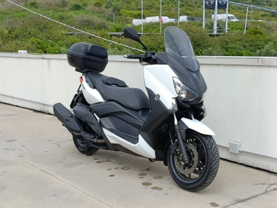 2 - Yamaha XMax Cascioli Group