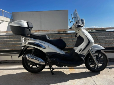 1 - Piaggio Beverly Cascioli Group