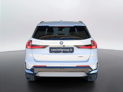 5 - BMW iX1 Cascioli Group