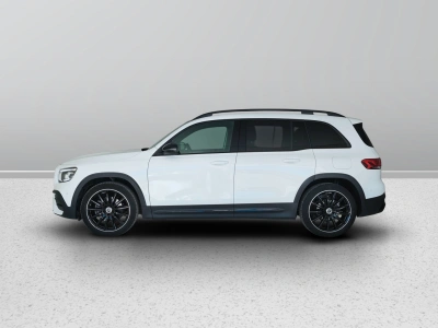 3 - Mercedes-Benz GLB Cascioli Group