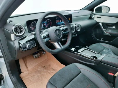 9 - Mercedes-Benz Classe A Cascioli Group