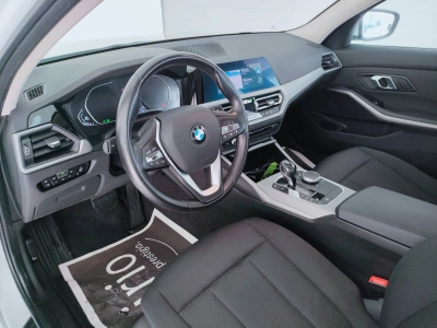 10 - BMW Serie 3 Cascioli Group