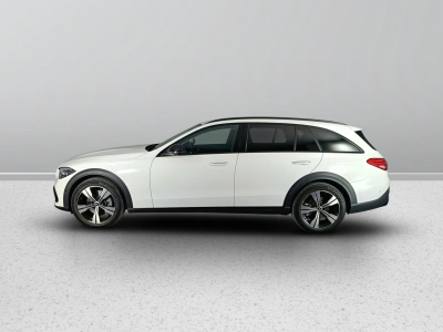 6 - Mercedes-Benz Classe C Cascioli Group