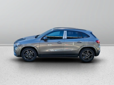 3 - Mercedes-Benz GLA Cascioli Group