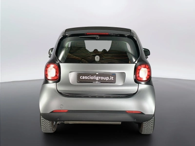 5 - smart fortwo Cascioli Group