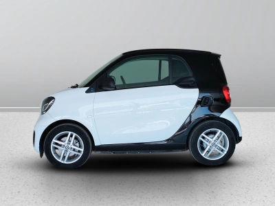 3 - smart fortwo Cascioli Group