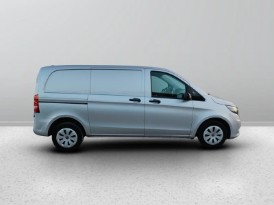 7 - Mercedes Vans Vito Cascioli Group
