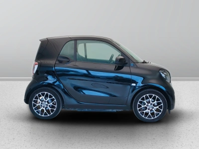 7 - smart fortwo Cascioli Group