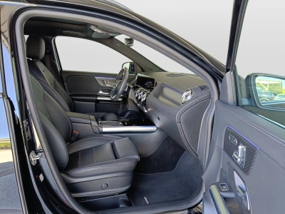 10 - Mercedes-Benz GLA Cascioli Group