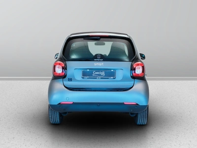 4 - smart fortwo Cascioli Group