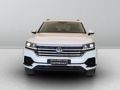 2 - Volkswagen Touareg Cascioli Group