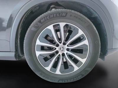 10 - Mercedes-Benz GLC Cascioli Group