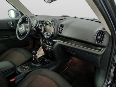 10 - MINI Countryman Cascioli Group