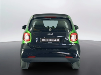 4 - smart fortwo Cascioli Group