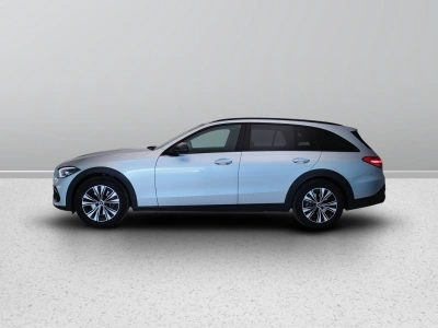 3 - Mercedes-Benz Classe C Cascioli Group