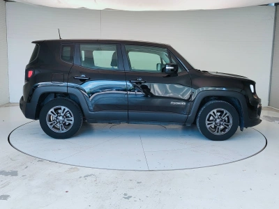 4 - Jeep Renegade Cascioli Group