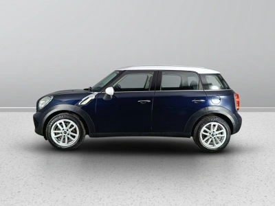 6 - MINI Countryman Cascioli Group