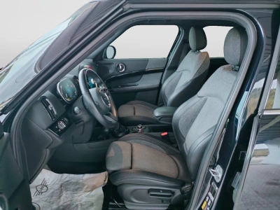 10 - MINI Countryman Cascioli Group