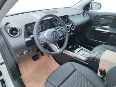 9 - Mercedes-Benz GLA Cascioli Group