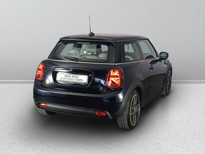 4 - MINI Cooper Cascioli Group