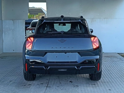 5 - MINI Aceman Cascioli Group