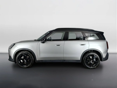 6 - MINI Countryman Cascioli Group