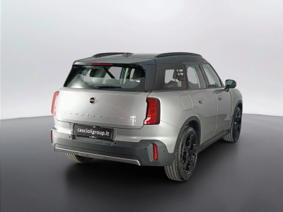 4 - MINI Countryman Cascioli Group