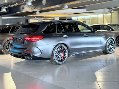 8 - Mercedes AMG Classe C Cascioli Group