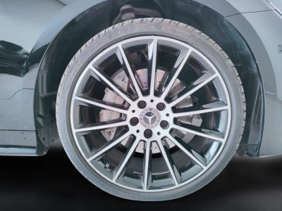 10 - Mercedes-Benz Classe E Cascioli Group