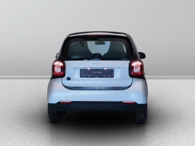4 - smart fortwo Cascioli Group
