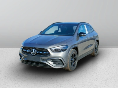 1 - Mercedes-Benz GLA Cascioli Group