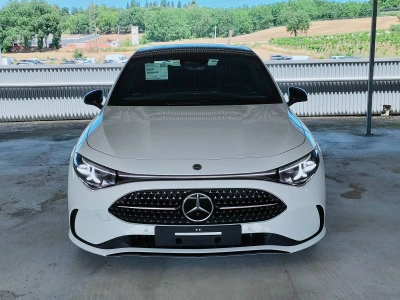 2 - Mercedes-Benz CLA Cascioli Group
