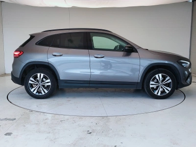 4 - Mercedes-Benz GLA Cascioli Group