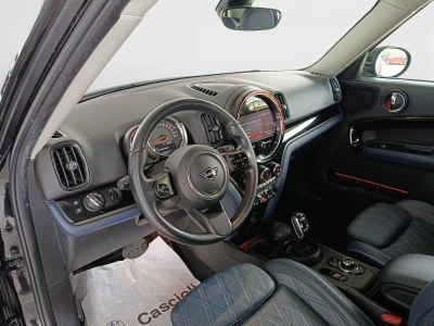 7 - MINI Countryman Cascioli Group