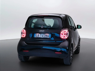 6 - smart fortwo Cascioli Group