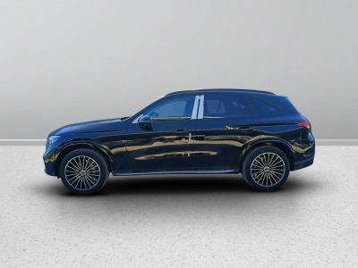 3 - Mercedes-Benz GLC Cascioli Group