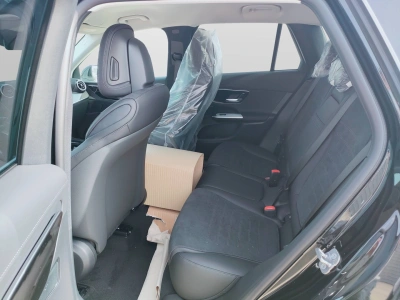 8 - Mercedes-Benz GLC Cascioli Group