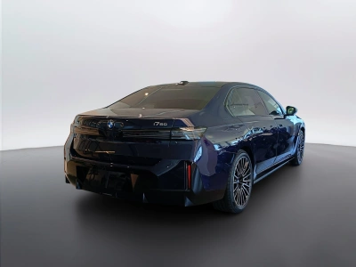 5 - BMW Serie 7 Cascioli Group