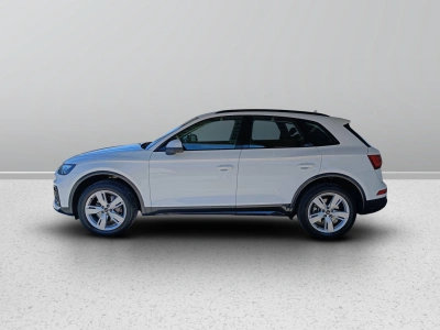 3 - Audi Q5 Cascioli Group